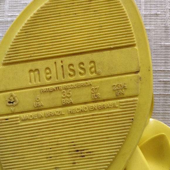 MELISSA Jelly Solar Hawaii Yellow Floral Toe Post Sandals size 6 - Picture 3 of 3